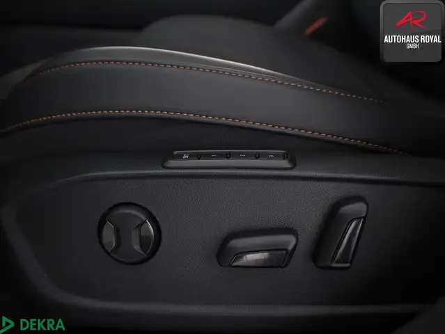 Cupra Leon view 12