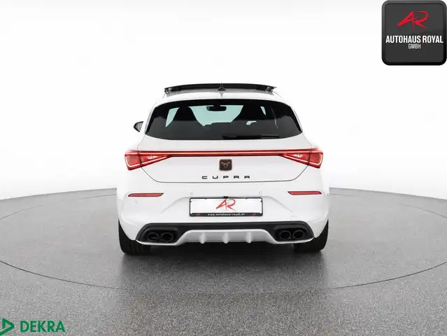 Cupra Leon view 4