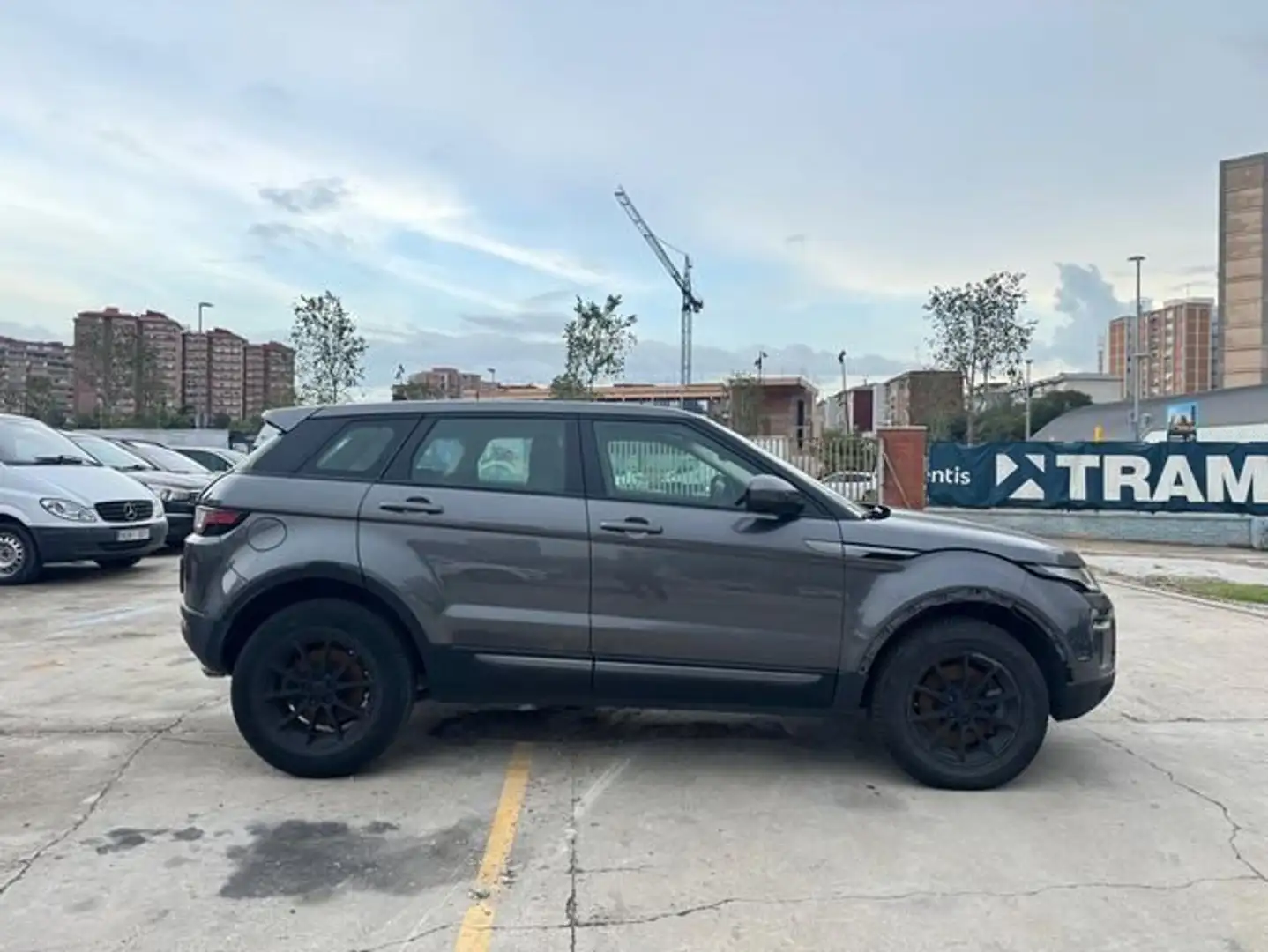 Land Rover Range Rover Evoque 5p 2.0 Td4 110 kW Gris - 2