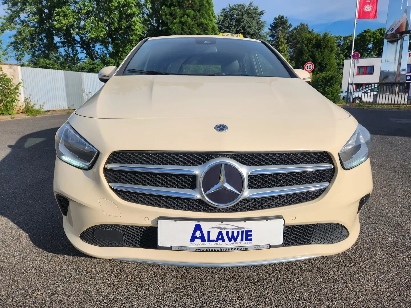 Mercedes-Benz B 180 2,0 d Taxi *Taxameter* sofort Einsatzbereit Beige - 2