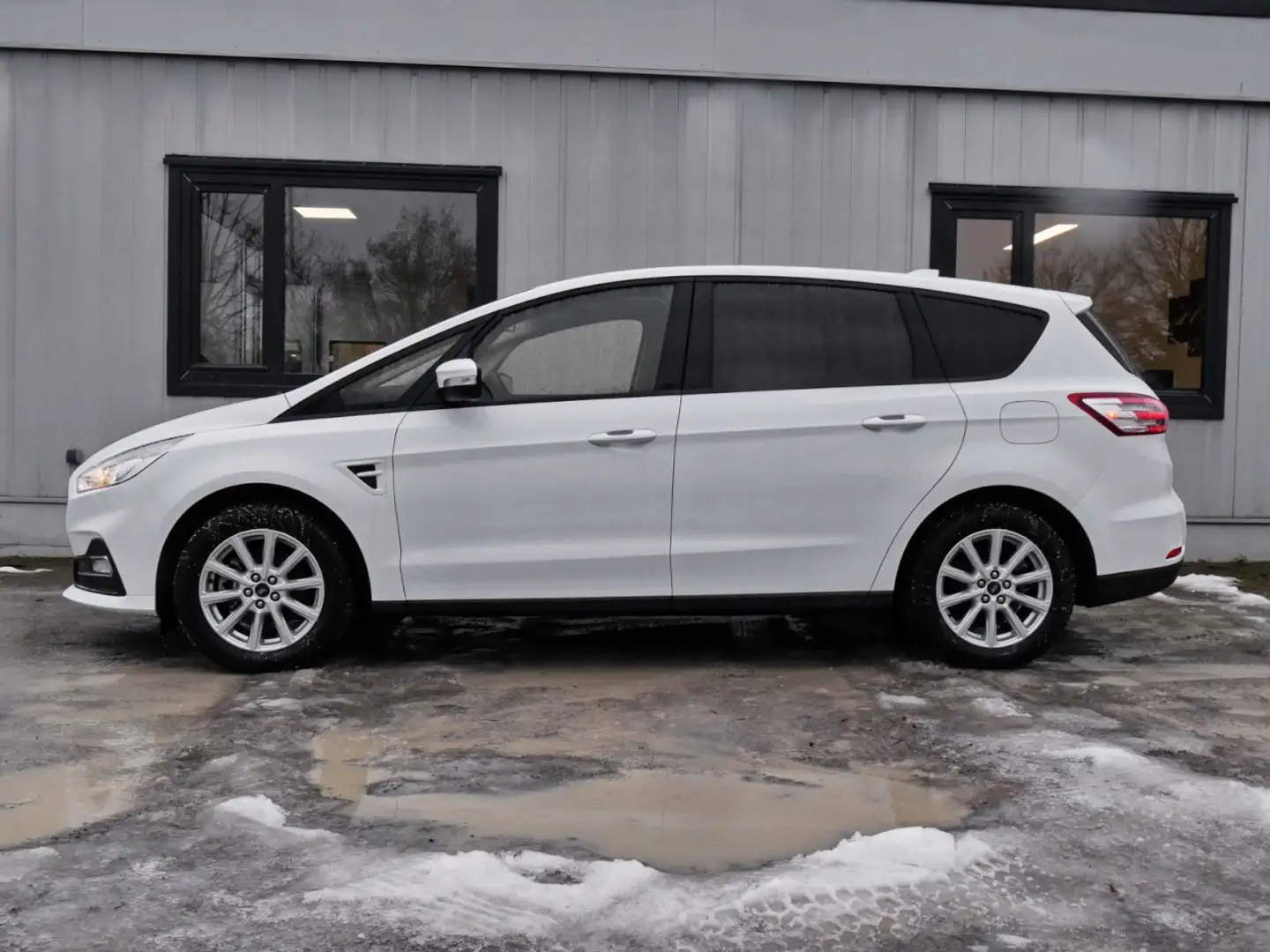 Ford S-Max Trend 2.5 Duratec FHEV Aut.+ParkPilot+AHK Klima Blanco - 2