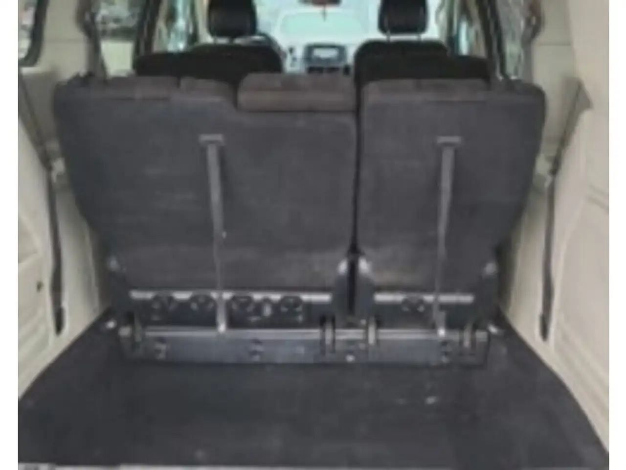 Dodge Grand Caravan снимка Dodge Grand Caravan