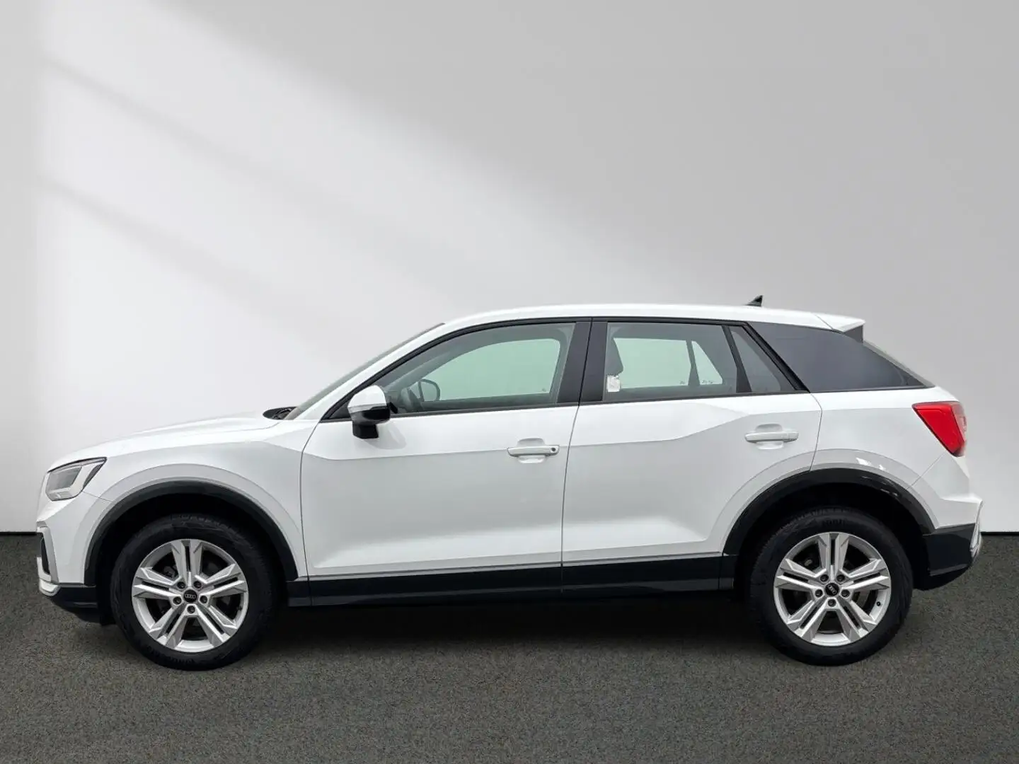 Audi Q2 30 TFSI MMI LED CarPlay Weiß - 2