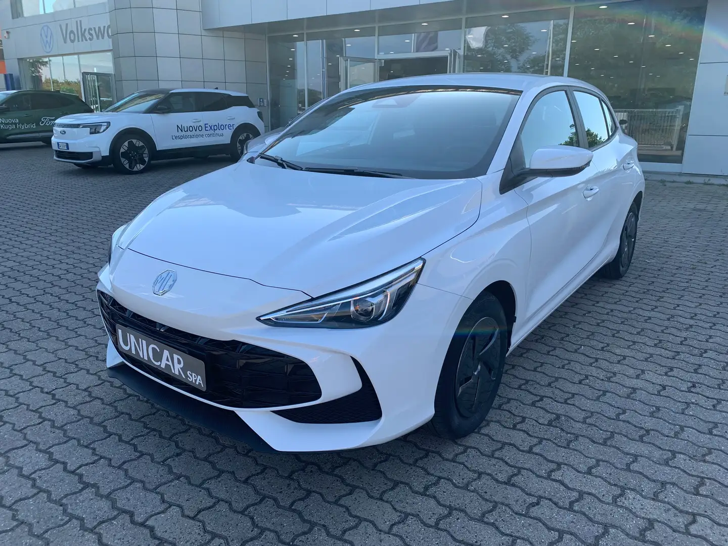 MG MG3 1.5 Standard 115cv NUOVA DA IMMATRICOLARE Wit - 1