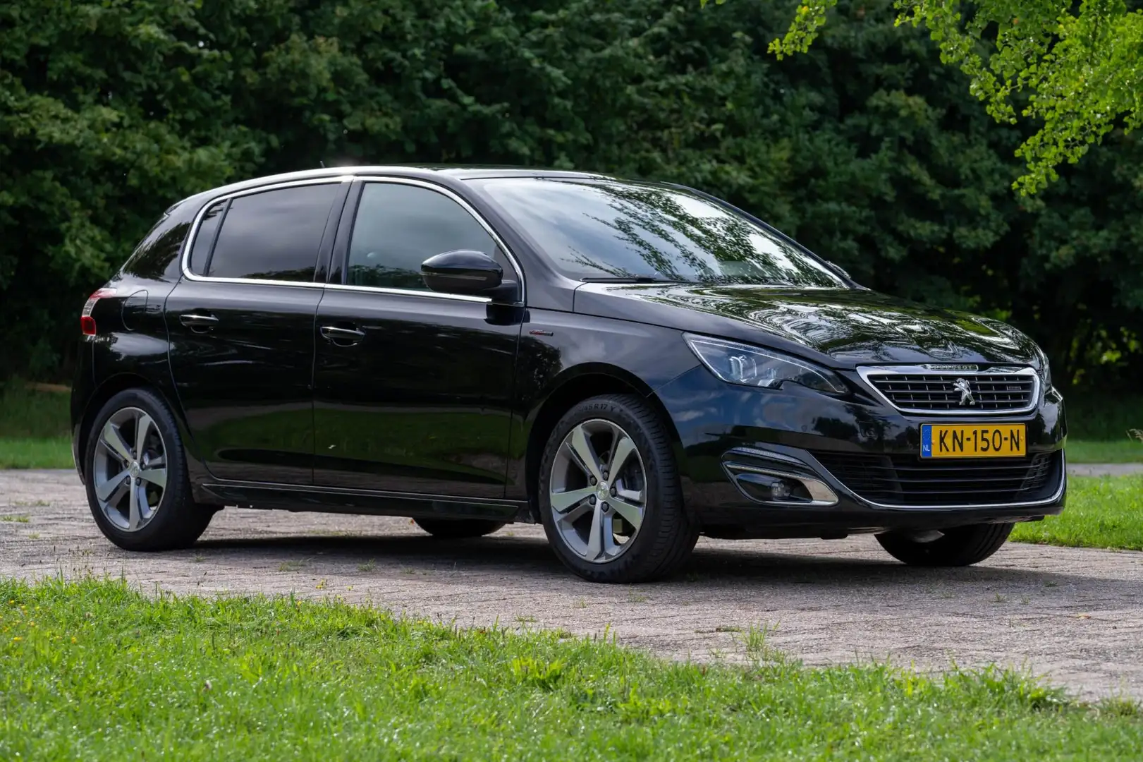 Peugeot 308 1.2 PureTech GT-line 1 e Eigenaar +NAP NL-auto Noir - 2