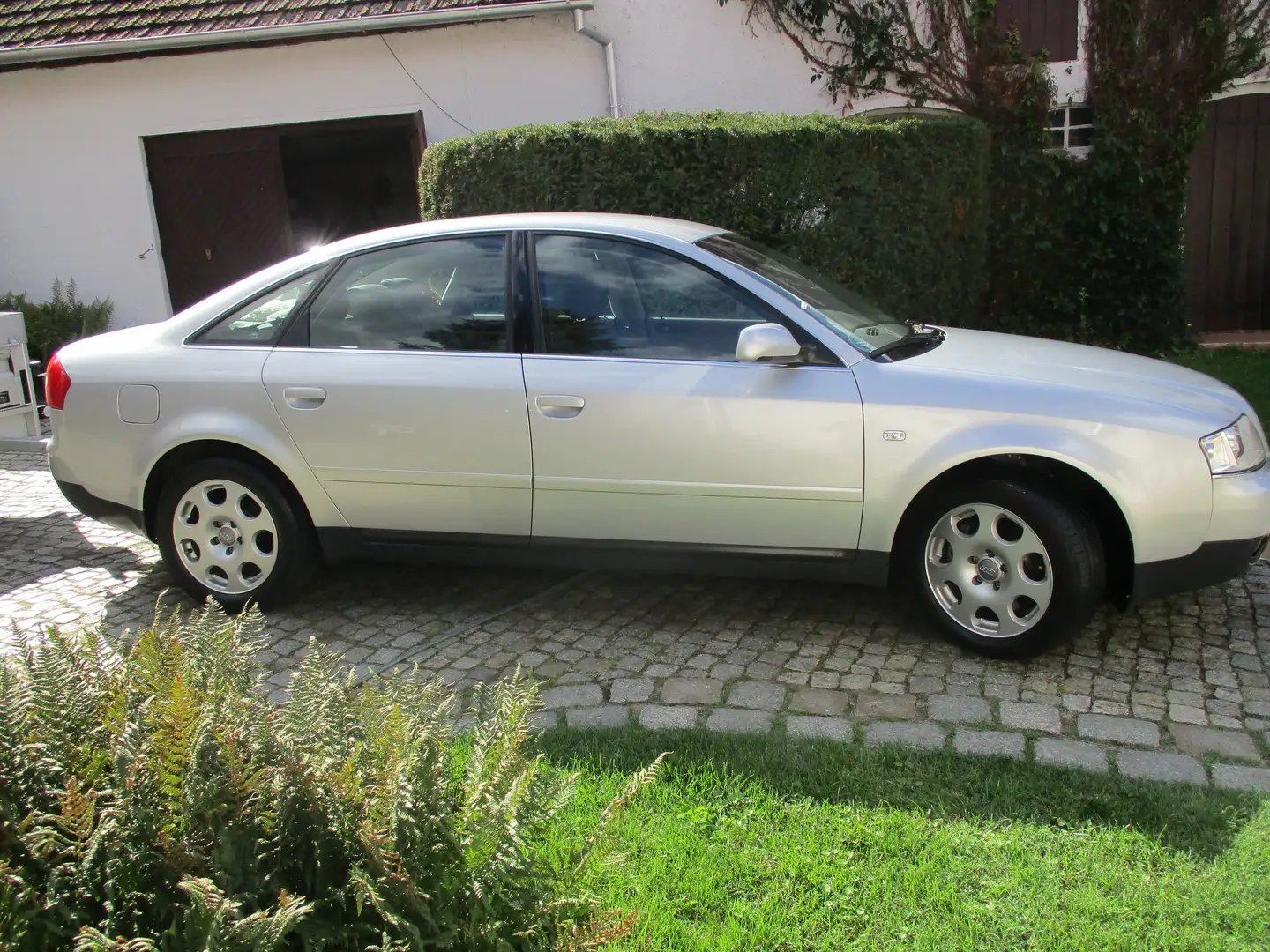 Audi A6 A6 2.4 Silber - 1