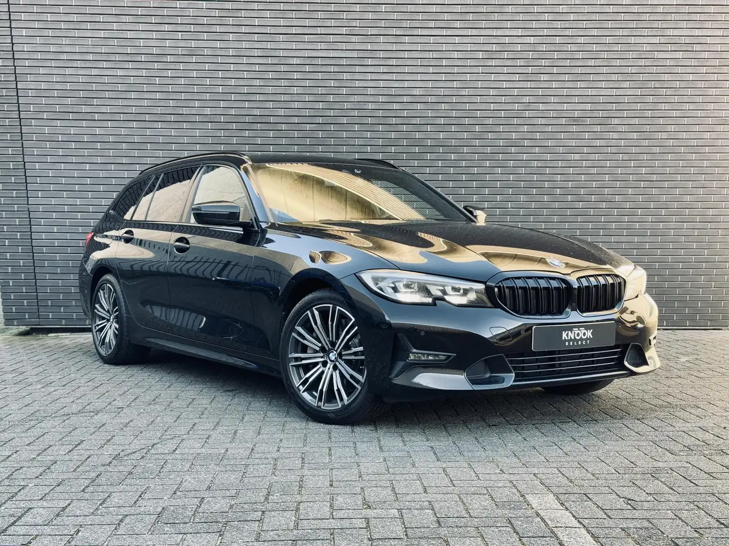 BMW 330 3-serie Touring 330i Executive Edition Negro - 1