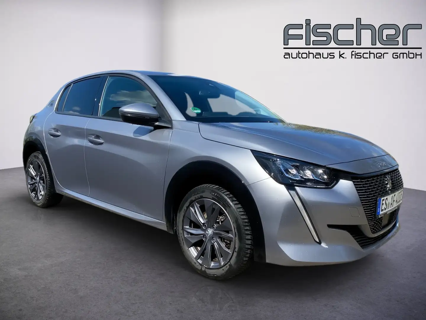 Peugeot e-208 Allure 136 Elektromotor Silber - 2