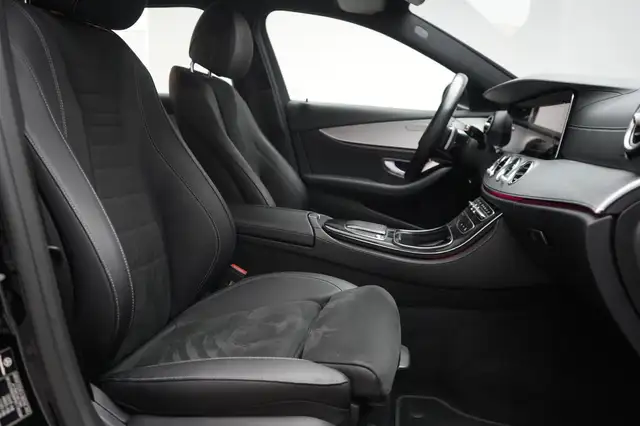Mercedes-Benz E-Class view 7