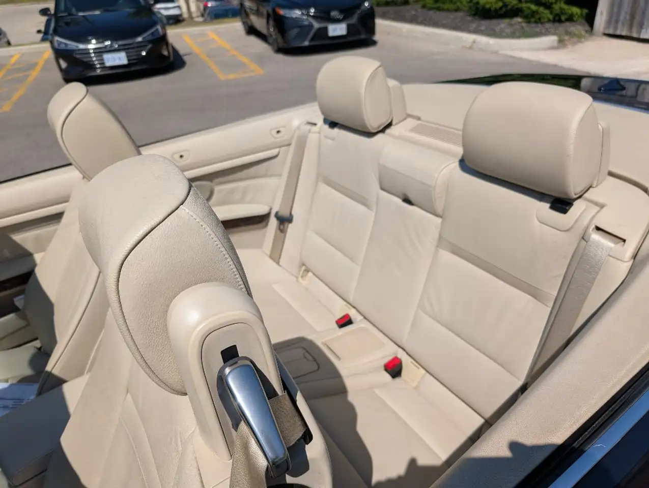 BMW 3 Series снимка BMW 3 Series