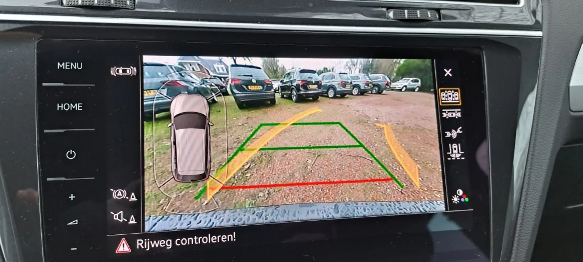 Volkswagen Tiguan 1.5 TSI 131 Pk Comfortline Bns Virtual cockpit Ecc Zwart - 2