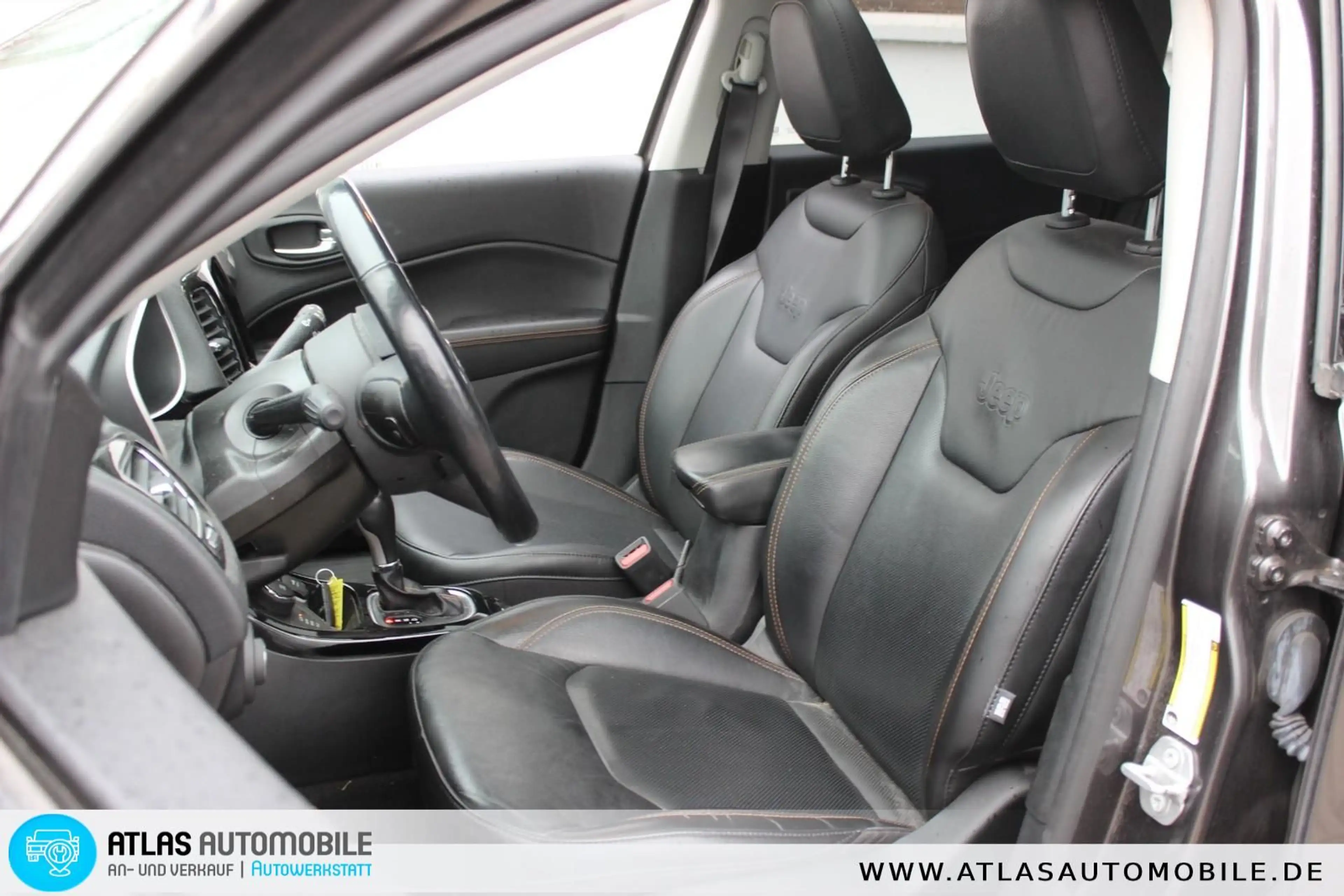 Jeep Cherokee Compass Aut Leder=NAVI=XENON=PANORAMADACH — photo 7