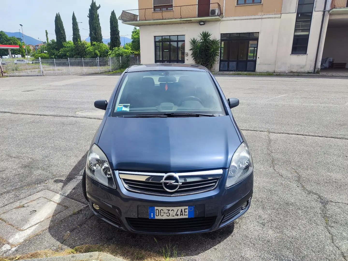 Opel Zafira 1.6 Bleu - 2