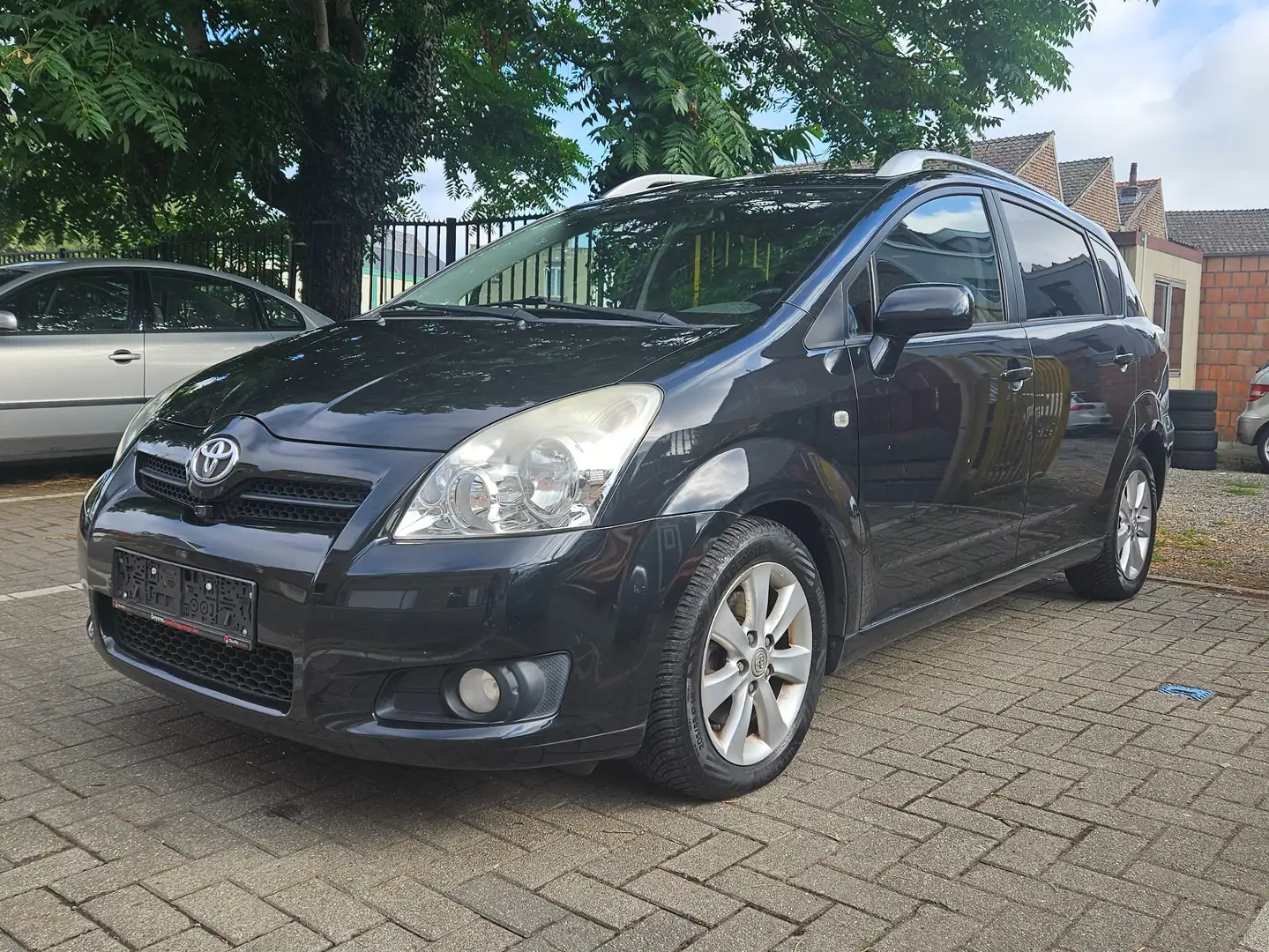 Toyota Corolla Verso Corolla Verso 2.2 D4D 16v L. Luna 7 places Siyah - 1