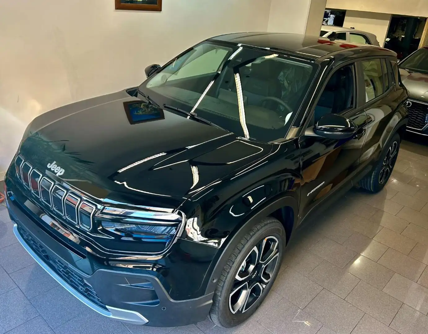 Jeep Avenger 1.2 Turbo MHEV Summit Infotaiment pack Grigio - 1