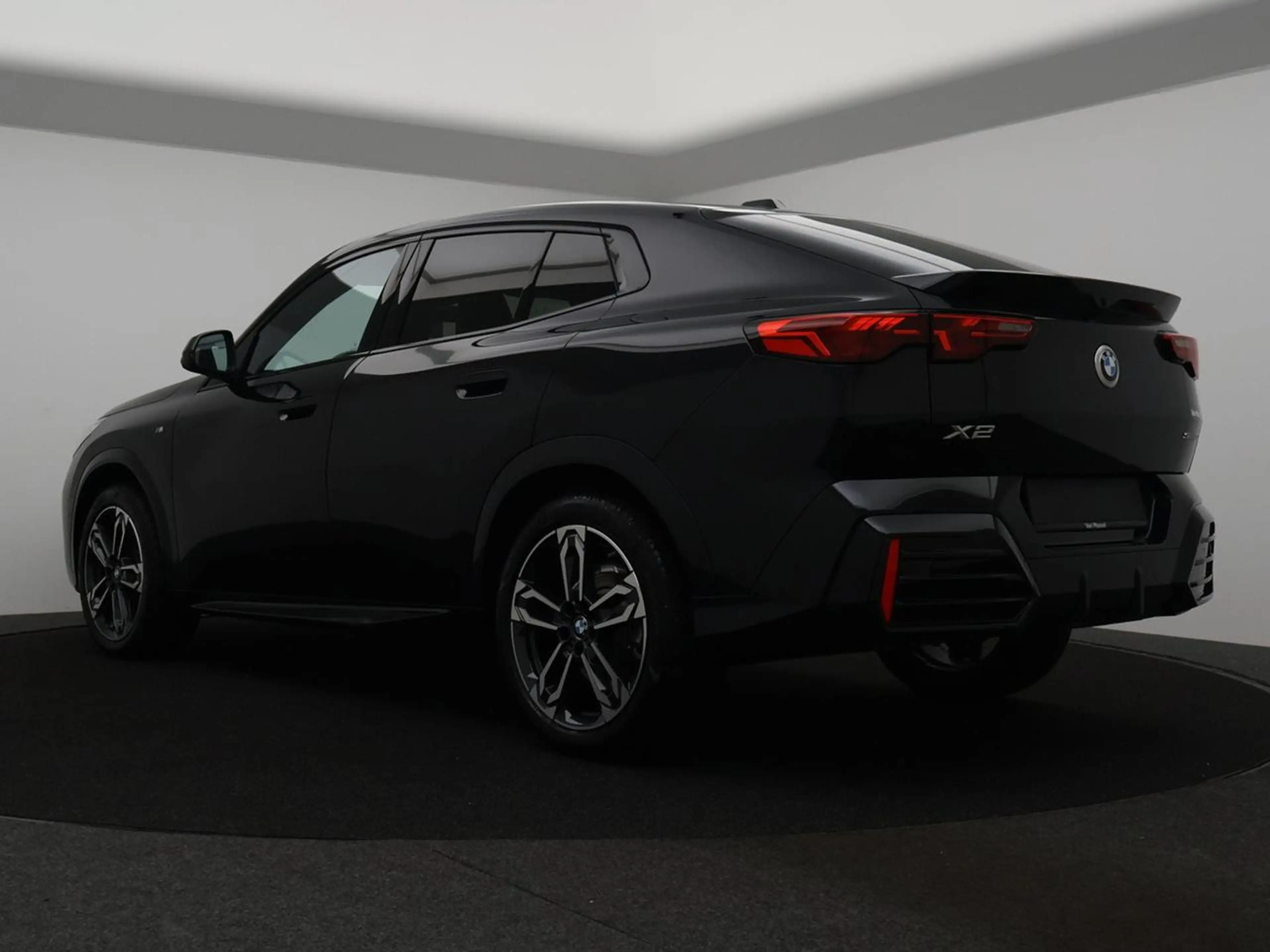 BMW X2 X2 1.5iA sDrive20 *M-PAKKET*LEDER*360°SHADOWLOOK*... — photo 2