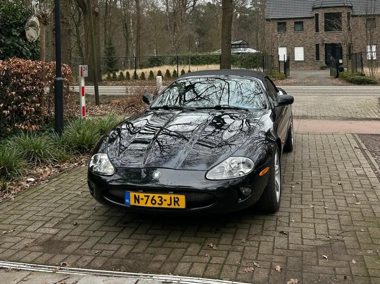Jaguar XK8 4.0 V8 Convertible, foto 2