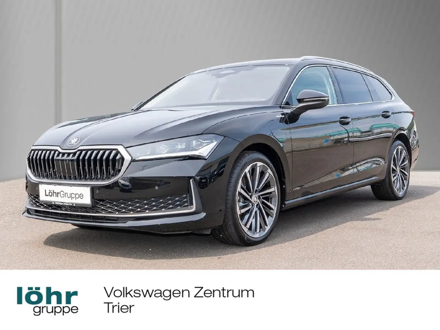 Skoda Superb Combi 1.5 TSI DSG iV L&K Pano, Navi Schwarz - 1