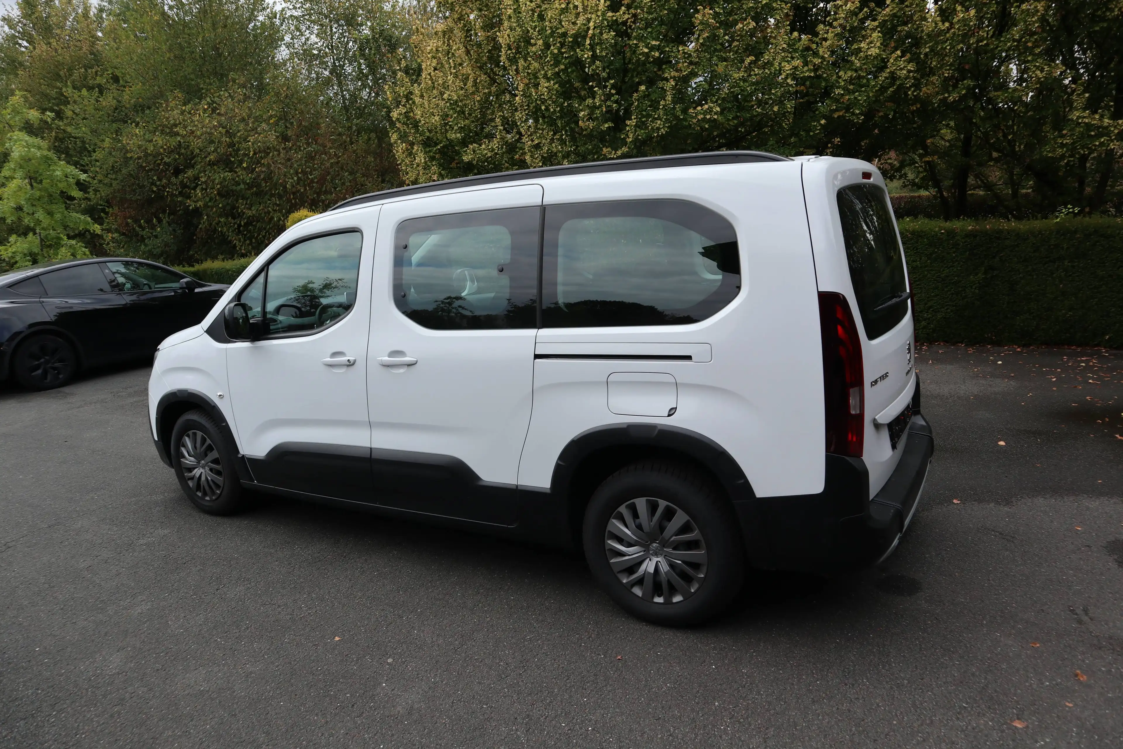 Peugeot Rifter Allure  L2 Automatik*rollstuhlgerecht*Wenderampe*Garantie* — photo 4