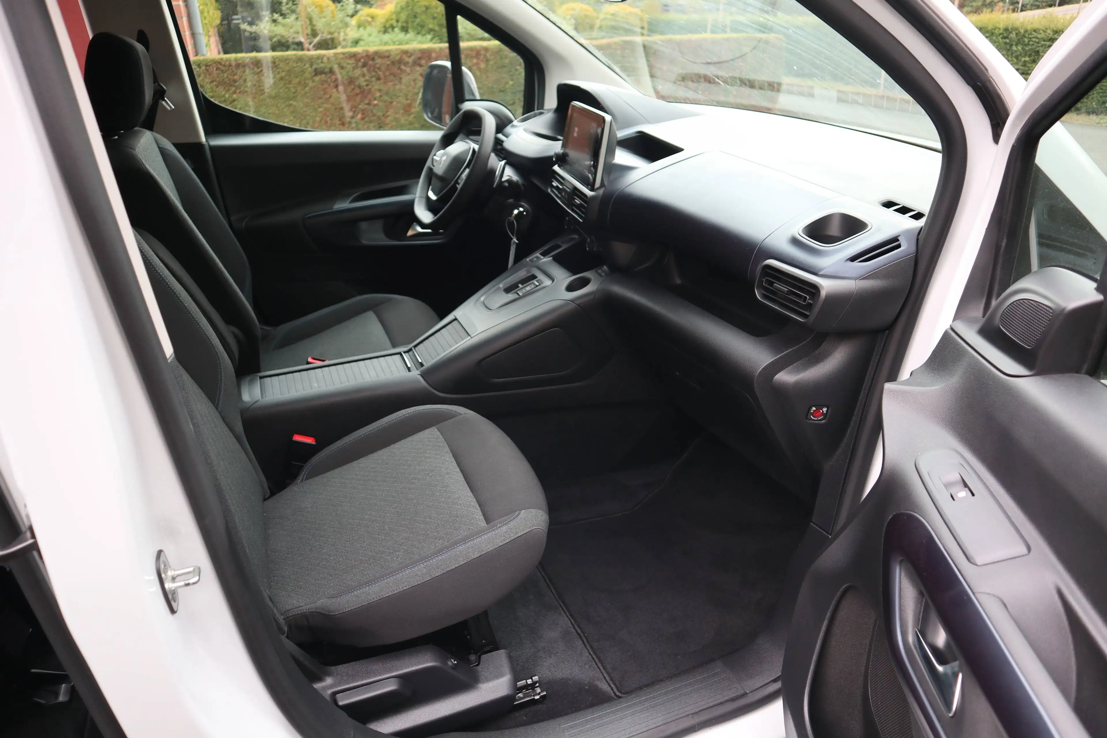 Peugeot Rifter Allure  L2 Automatik*rollstuhlgerecht*Wenderampe*Garantie* — photo 15