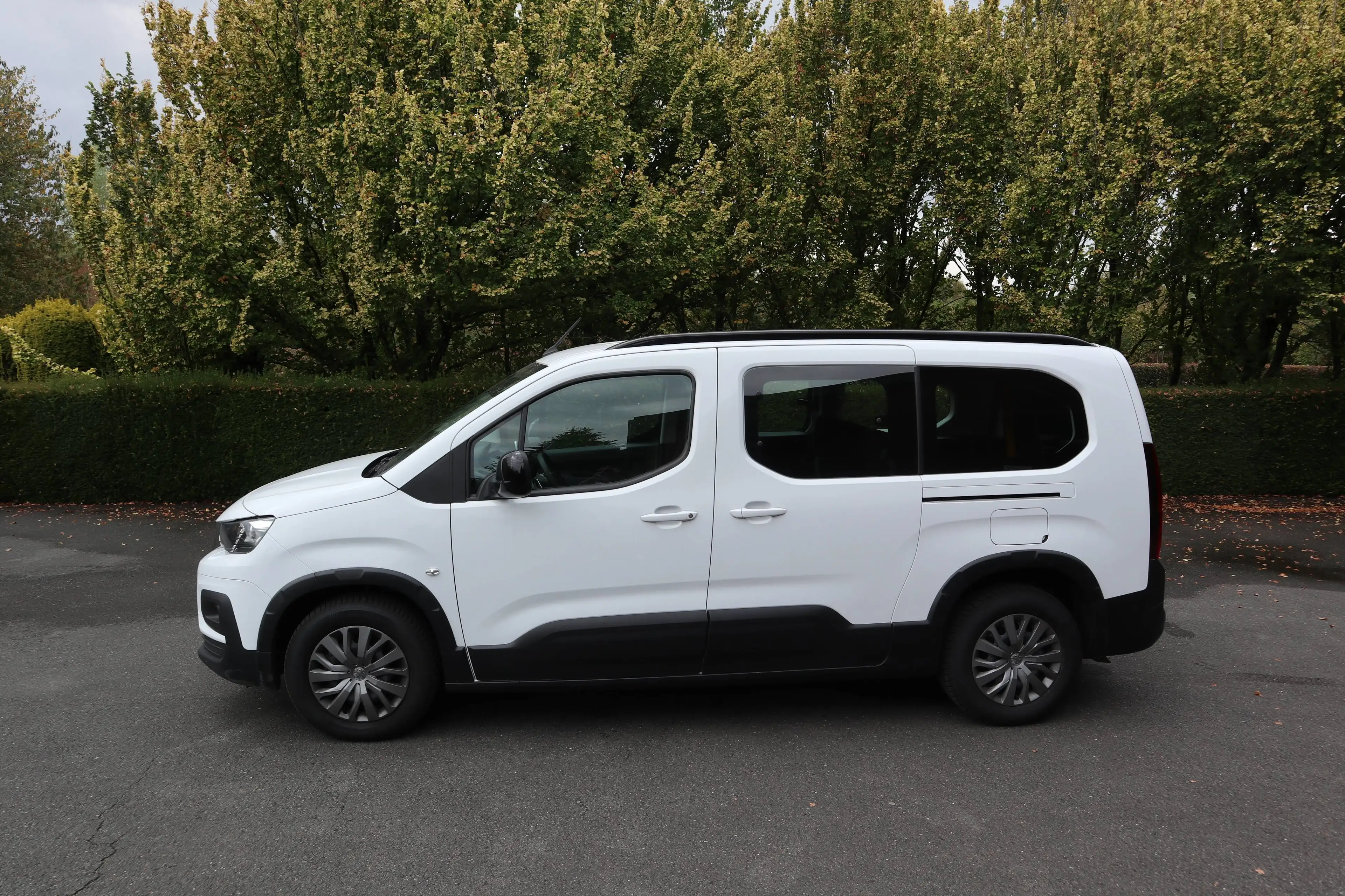 Peugeot Rifter Allure  L2 Automatik*rollstuhlgerecht*Wenderampe*Garantie* — photo 2