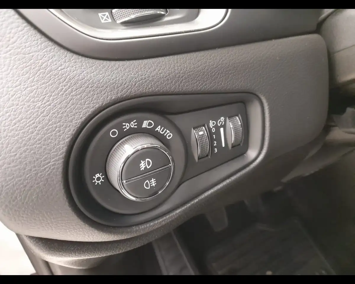 Jeep Renegade My23 Limited 1.0 GseT3 13