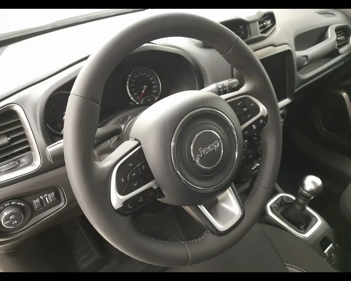 Jeep Renegade My23 Limited 1.0 GseT3 8