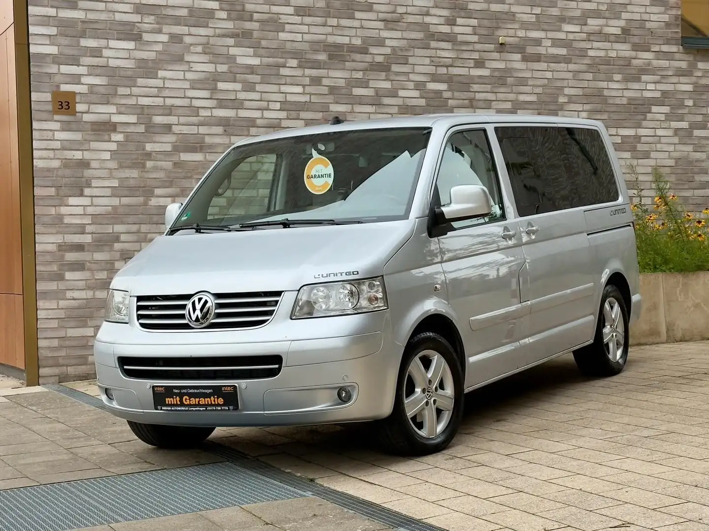 Volkswagen T5 Multivan United|Navi|7-Sitzer|Ahk|Shz|1.Hand| Argent - 1