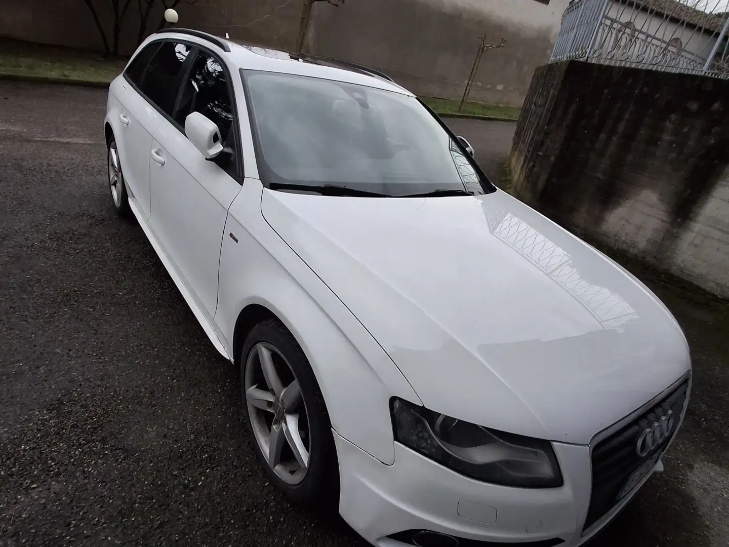 Audi A4 Avant 2.0 tdi multitronic Fap - 1