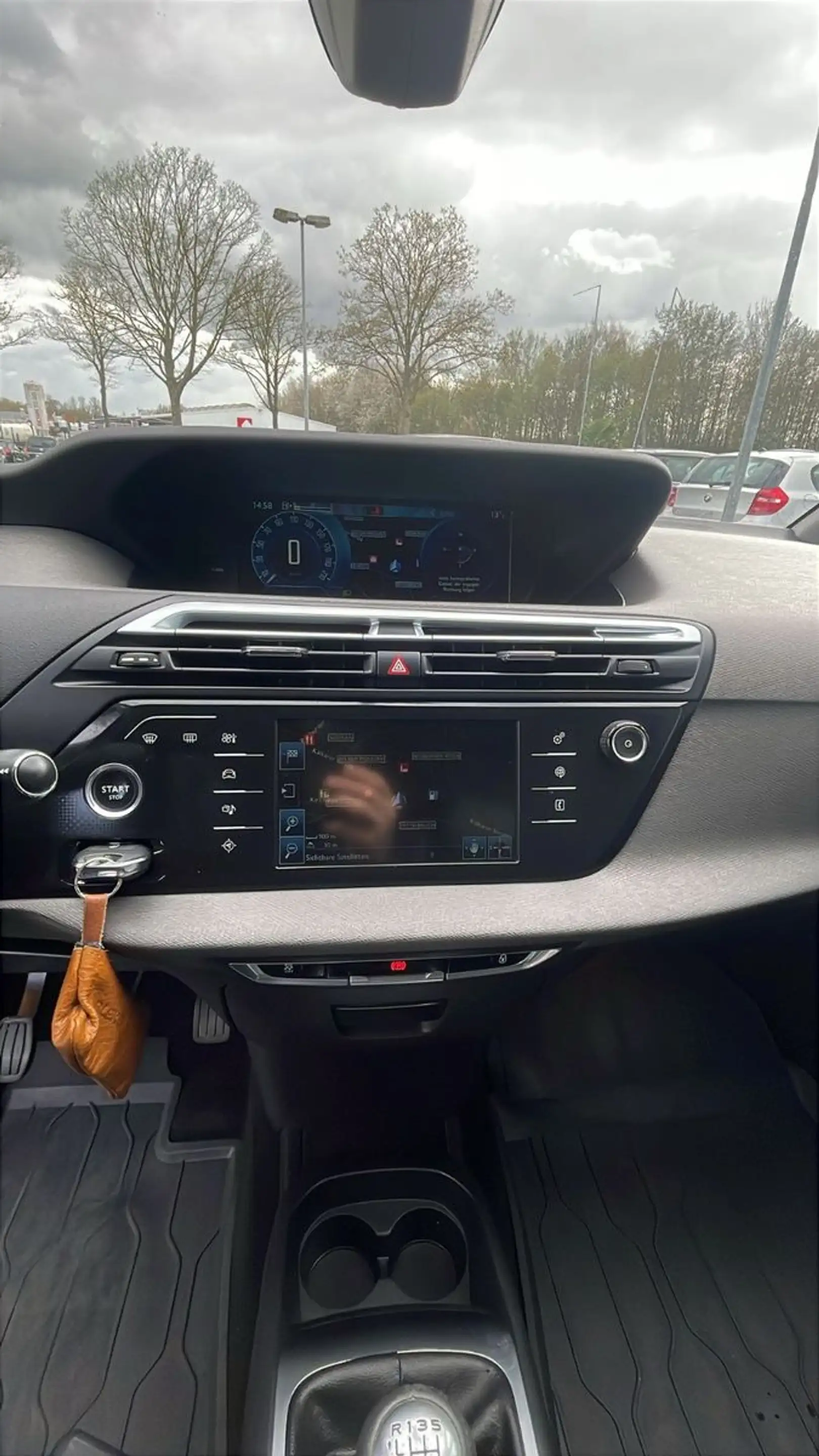 Citroen C4 Picasso /Spacetoure*RFK*NAVI*GJREIFEN* — photo 14