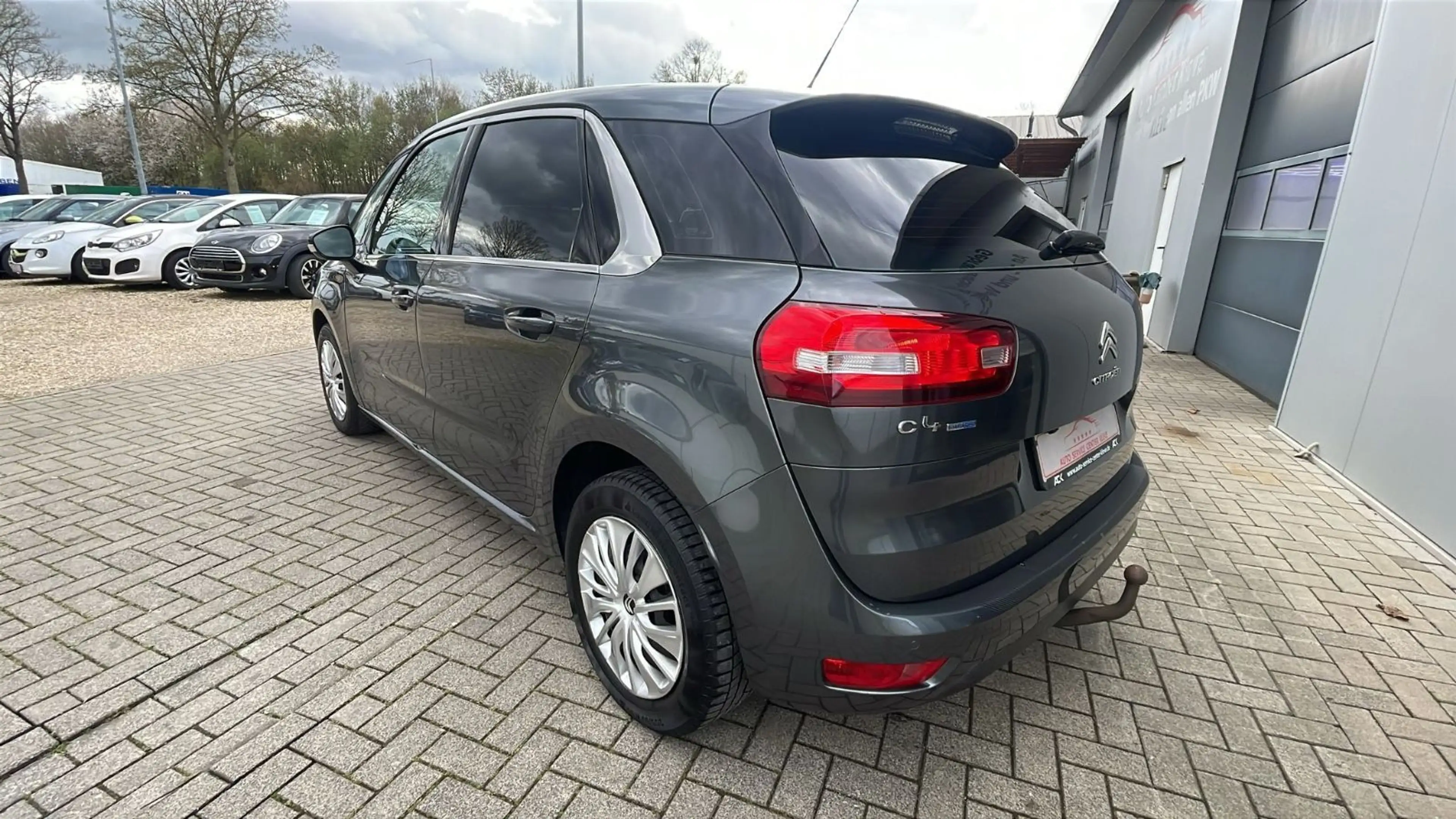 Citroen C4 Picasso /Spacetoure*RFK*NAVI*GJREIFEN* — photo 5