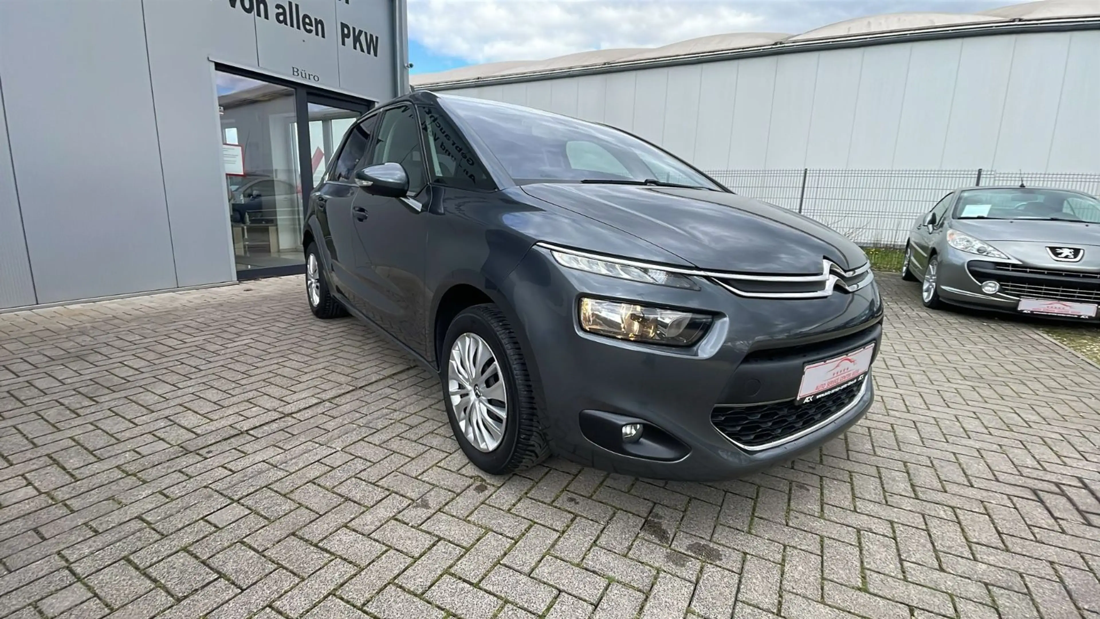 Citroen C4 Picasso /Spacetoure*RFK*NAVI*GJREIFEN* — photo 9