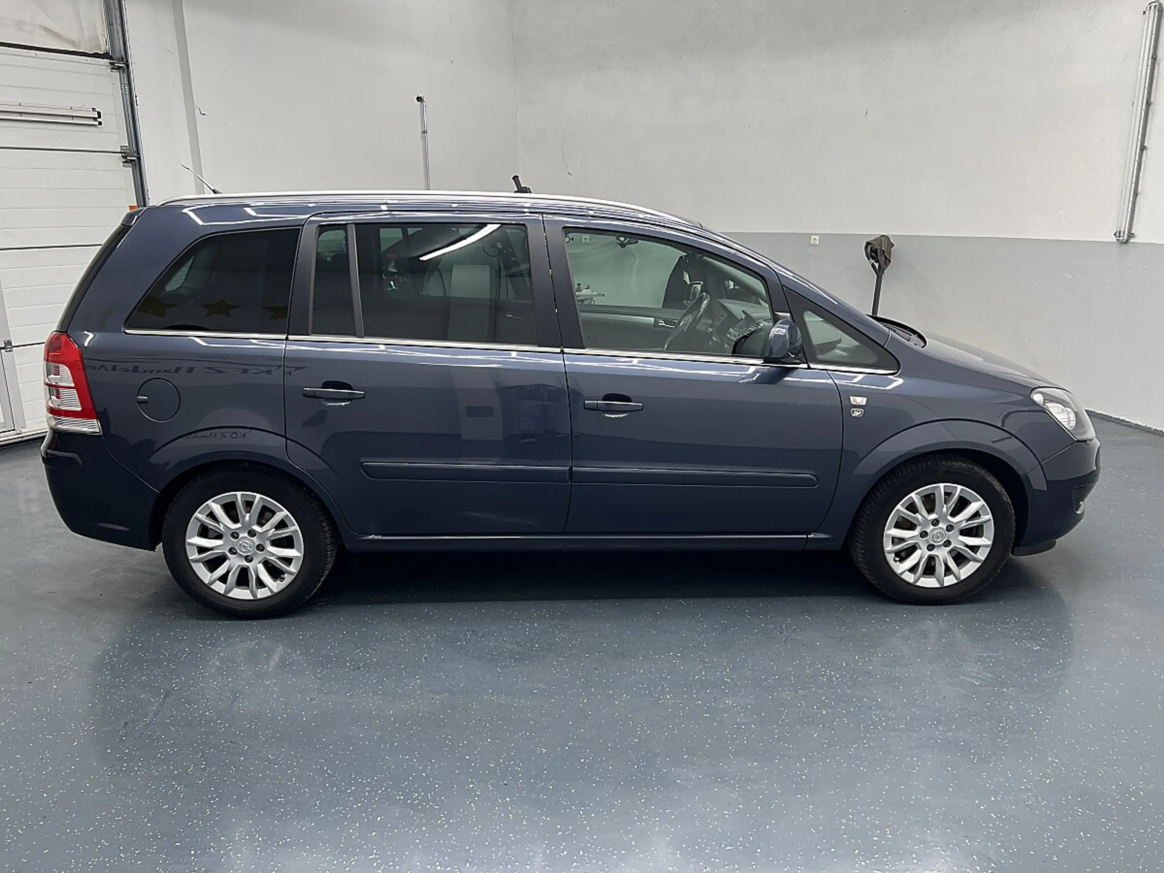 Opel Zafira 1,7 CDTI * 7 SITZER * SOFORT FINANZIERUNG & PIC... — photo 6