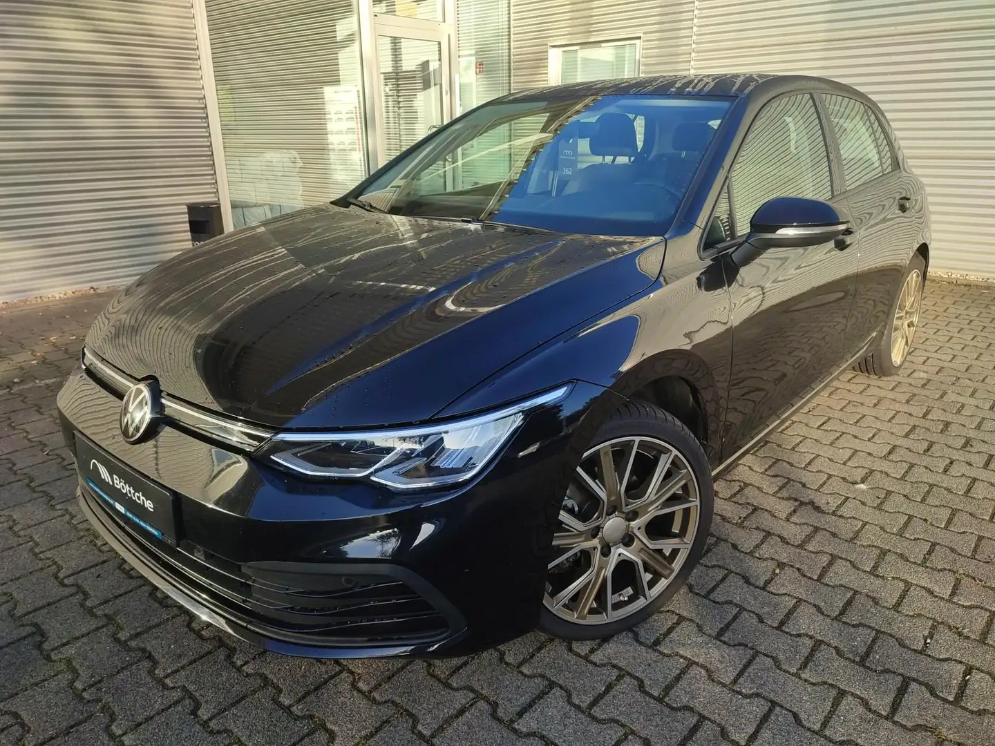 Volkswagen Golf 1.5 eTSI ACT,Klima,Navi,PDC,Kamera,Schaltwippen,Te Noir - 2