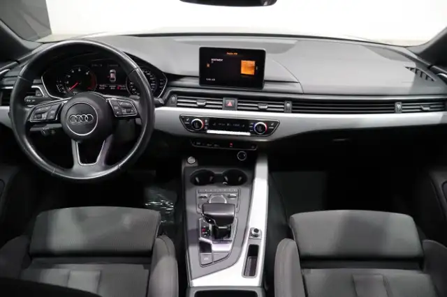 Audi A5 view 9