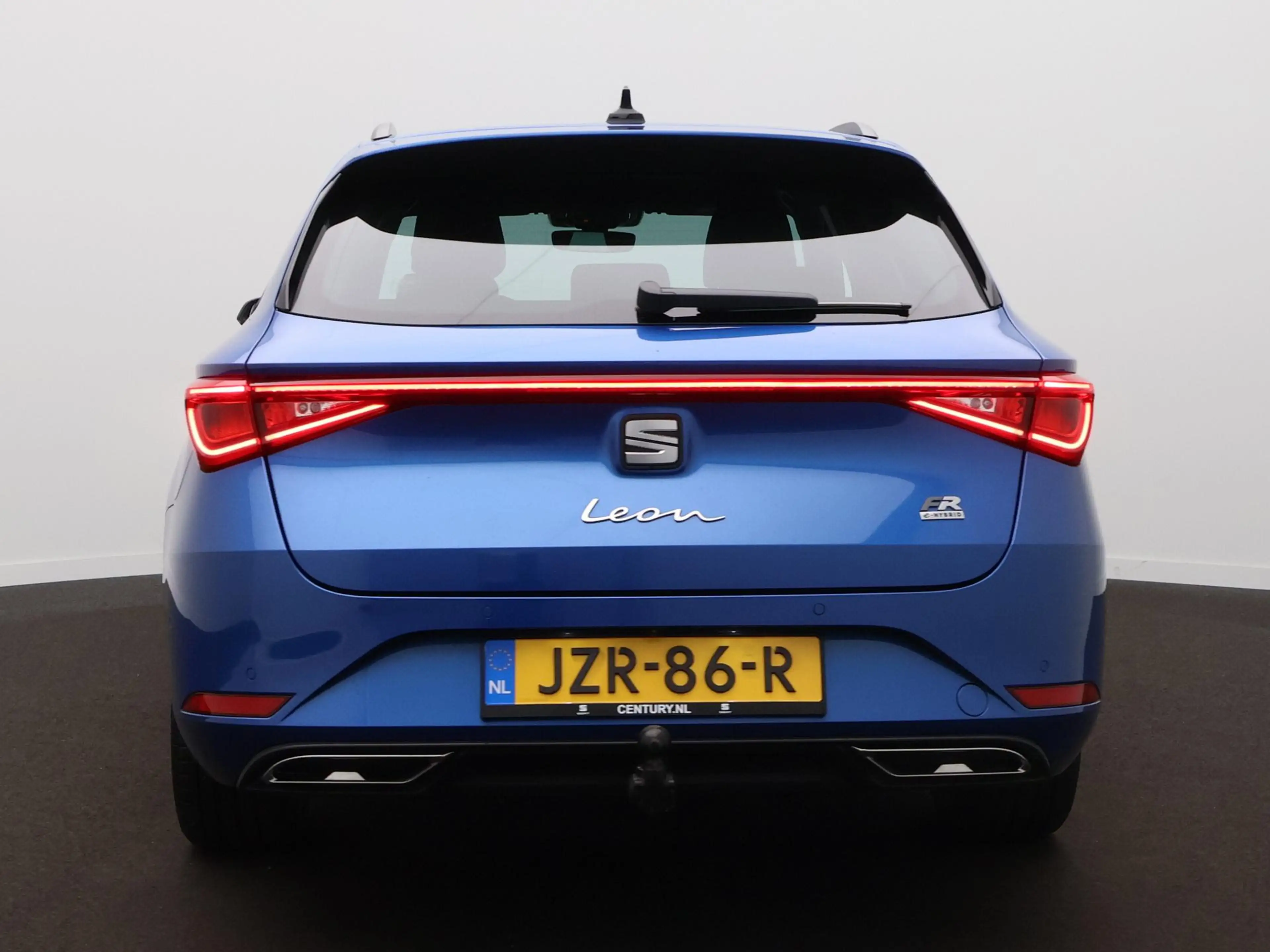 SEAT Leon e-Hybrid Sportstourer FR Business 1.5 TSI eHybrid 150 kW / — photo 6