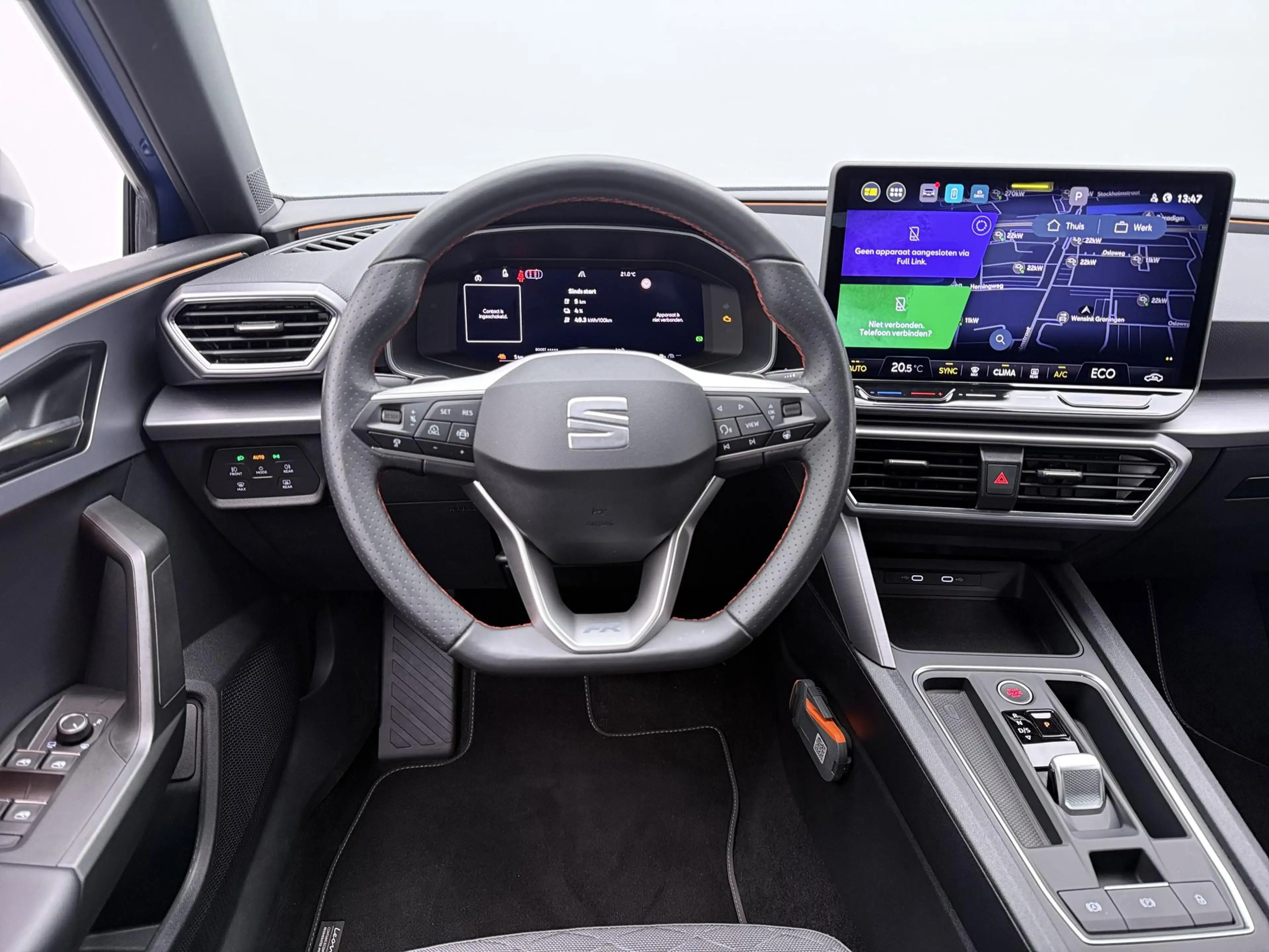 SEAT Leon e-Hybrid Sportstourer FR Business 1.5 TSI eHybrid 150 kW / — photo 13