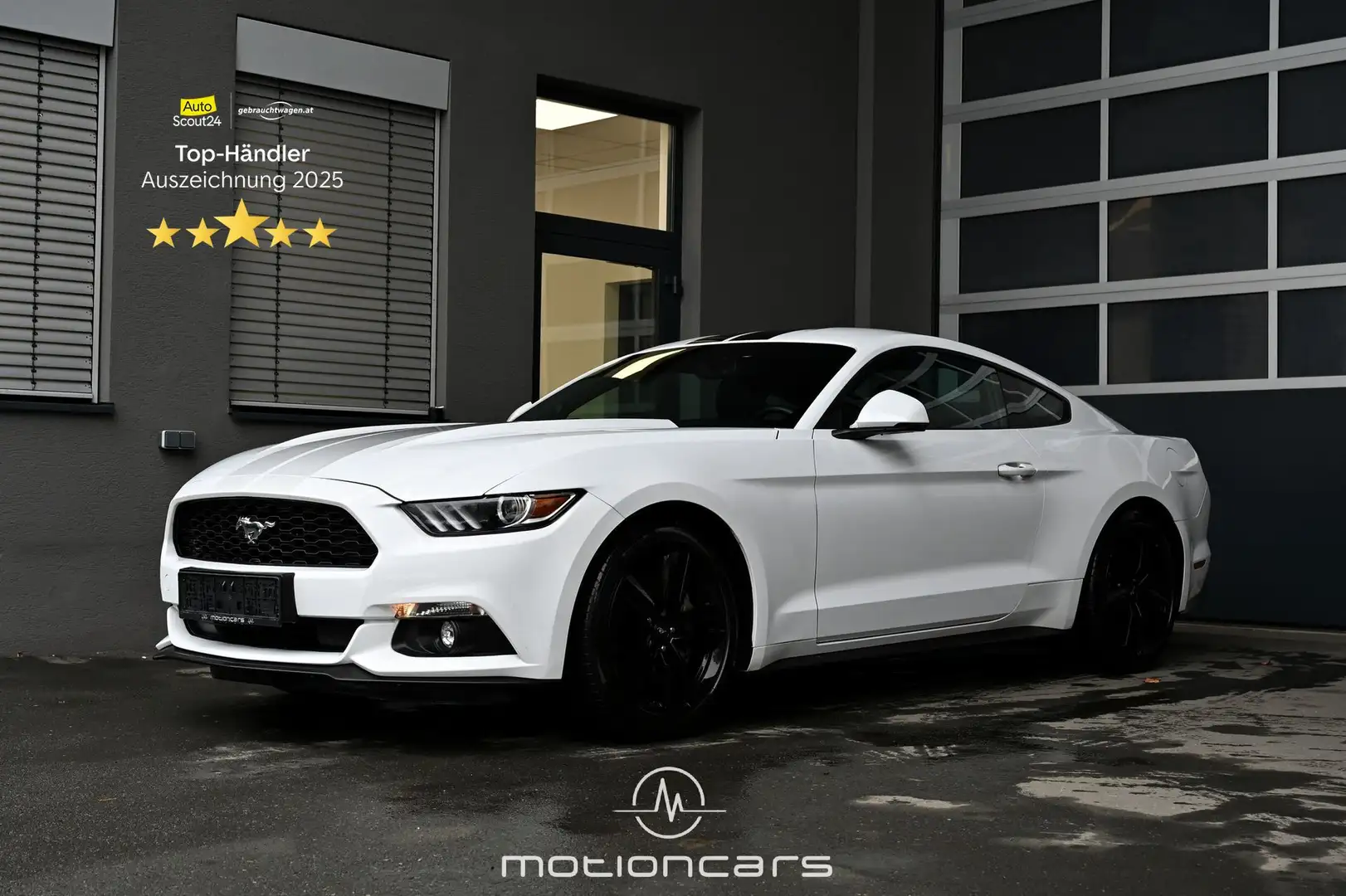 Ford Mustang 2.2 EcoBoost Basis EXP € 28.380,- Weiß - 1