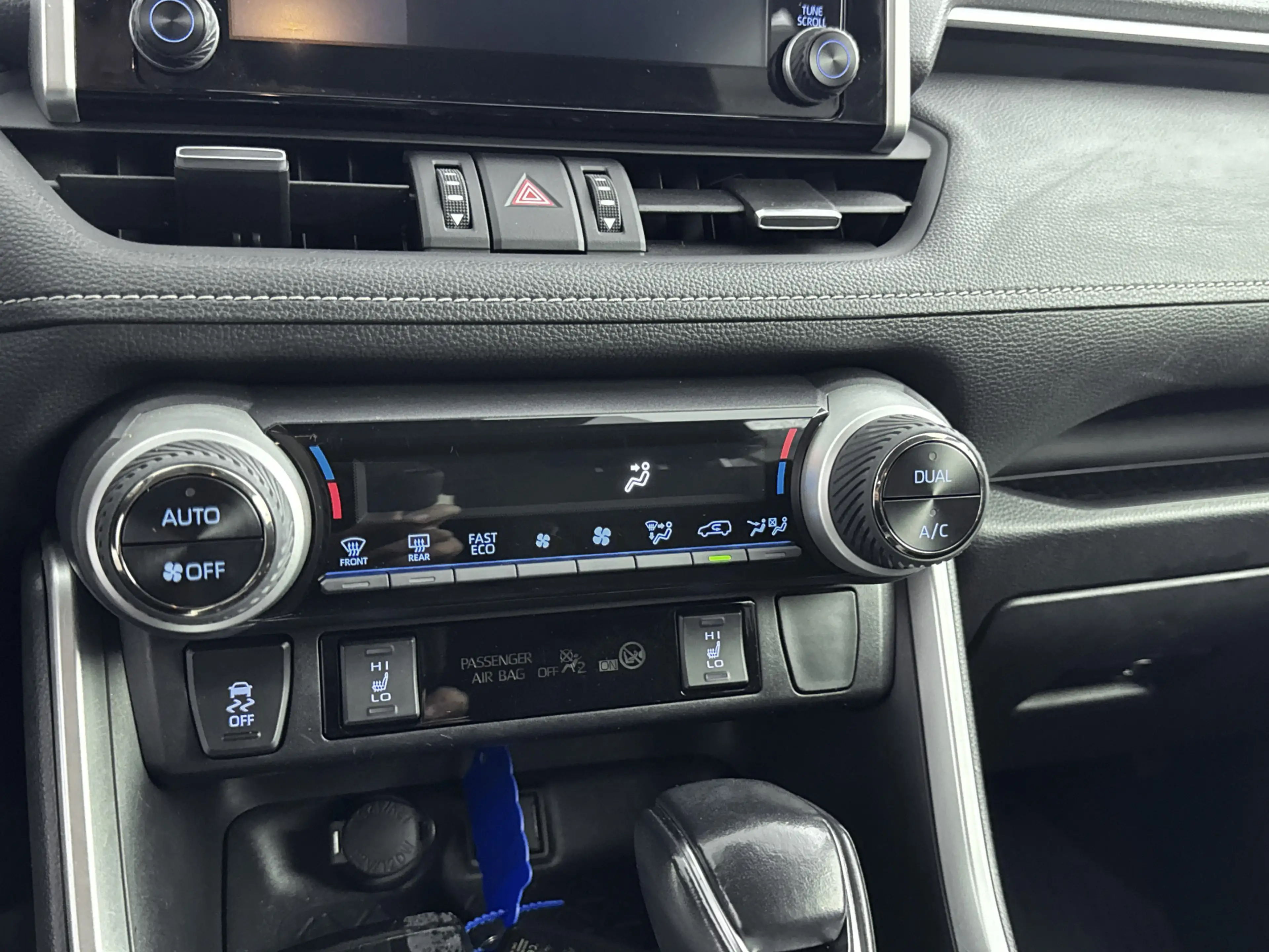Toyota RAV 4 2.5 Hybrid Dynamic | Parkeersensoren V+A | Stuur-S — photo 9