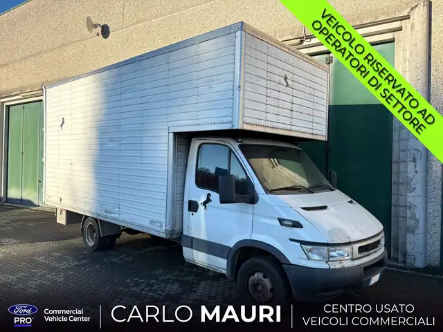 Iveco Daily 35 C12 Furgone  | POMPA INIEZIONE GUASTA |