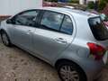 Toyota Yaris 1,33-l-Dual-VVT-i Executive Silber - thumbnail 2