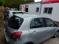 Toyota Yaris 1,33-l-Dual-VVT-i Executive Silber - thumbnail 4
