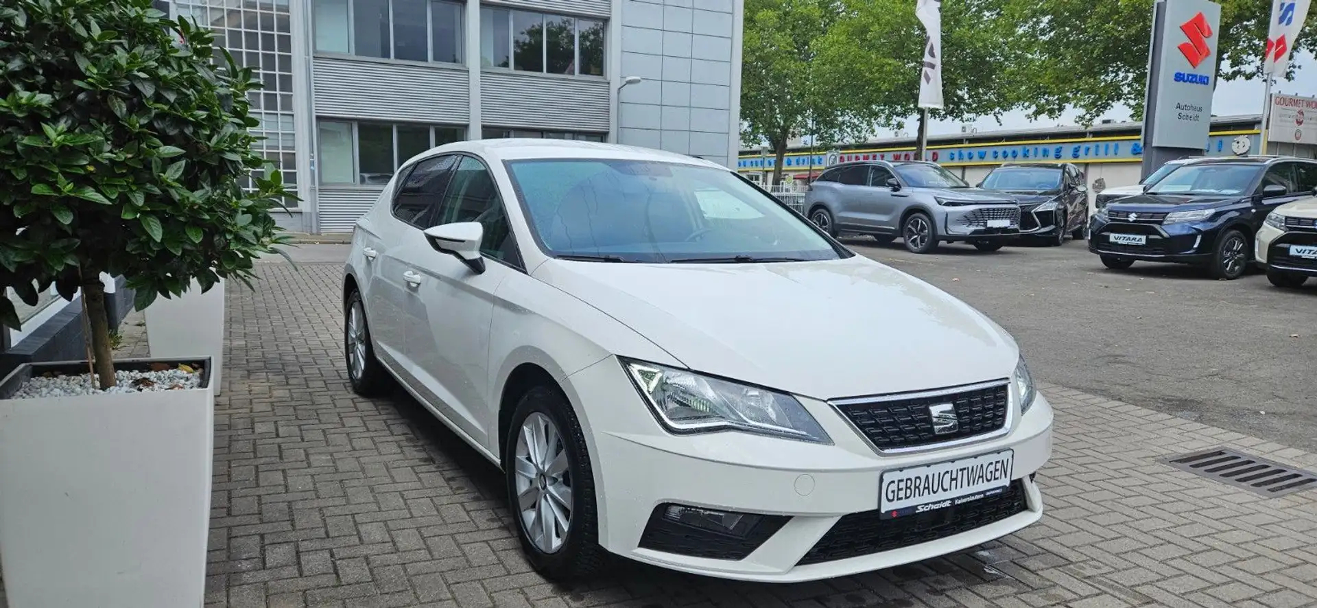 SEAT Leon 1.5 TSI 96kW Style Weiß - 2