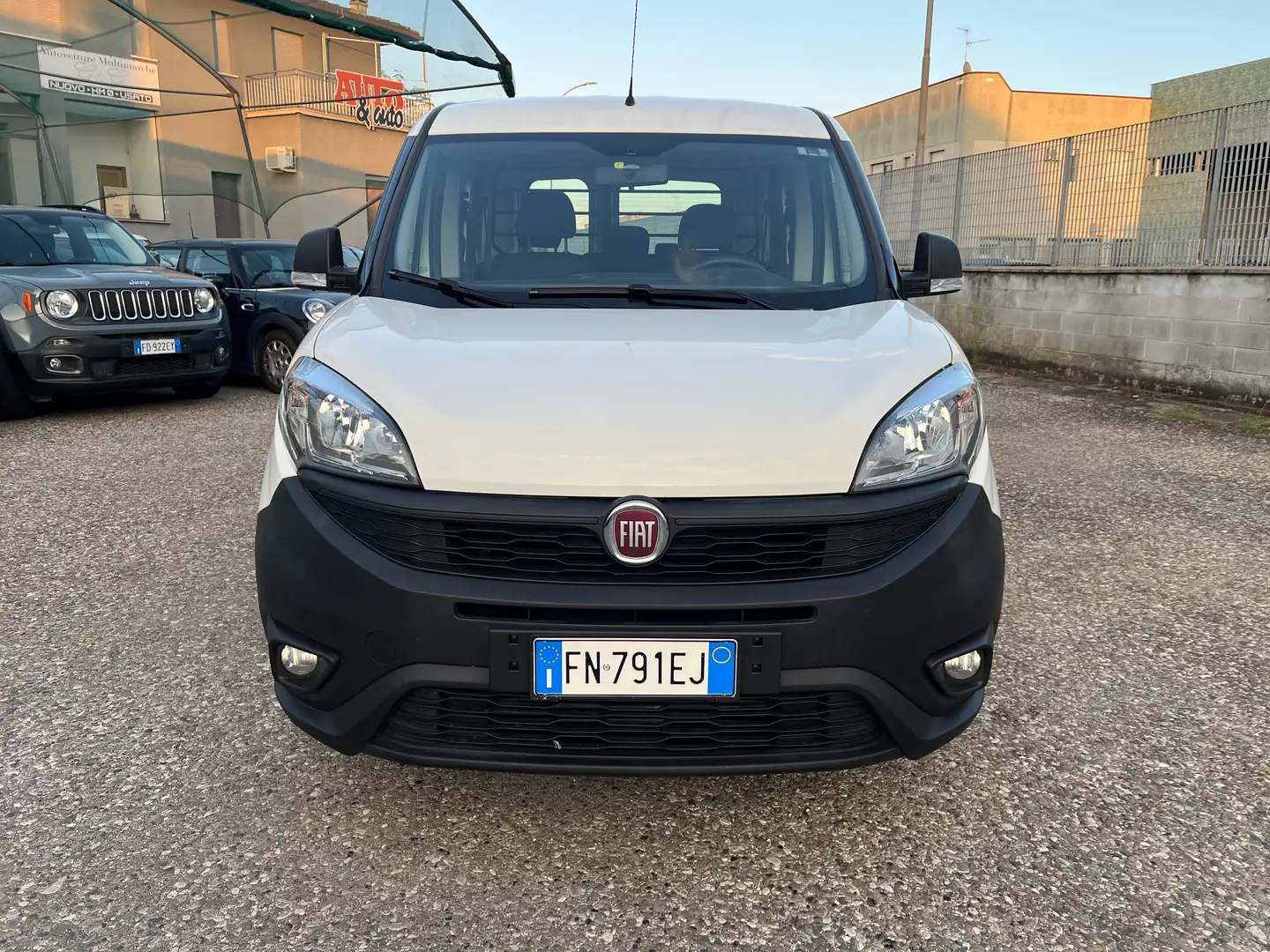 Fiat Doblo Cargo Combi 1.3 Mjet 16v 95cv Weiß - 2