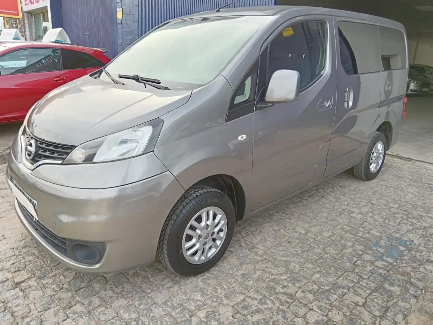 Nissan NISSAN NV200 M1 Monovolumen Manual de 5 Puertas Gris - 1