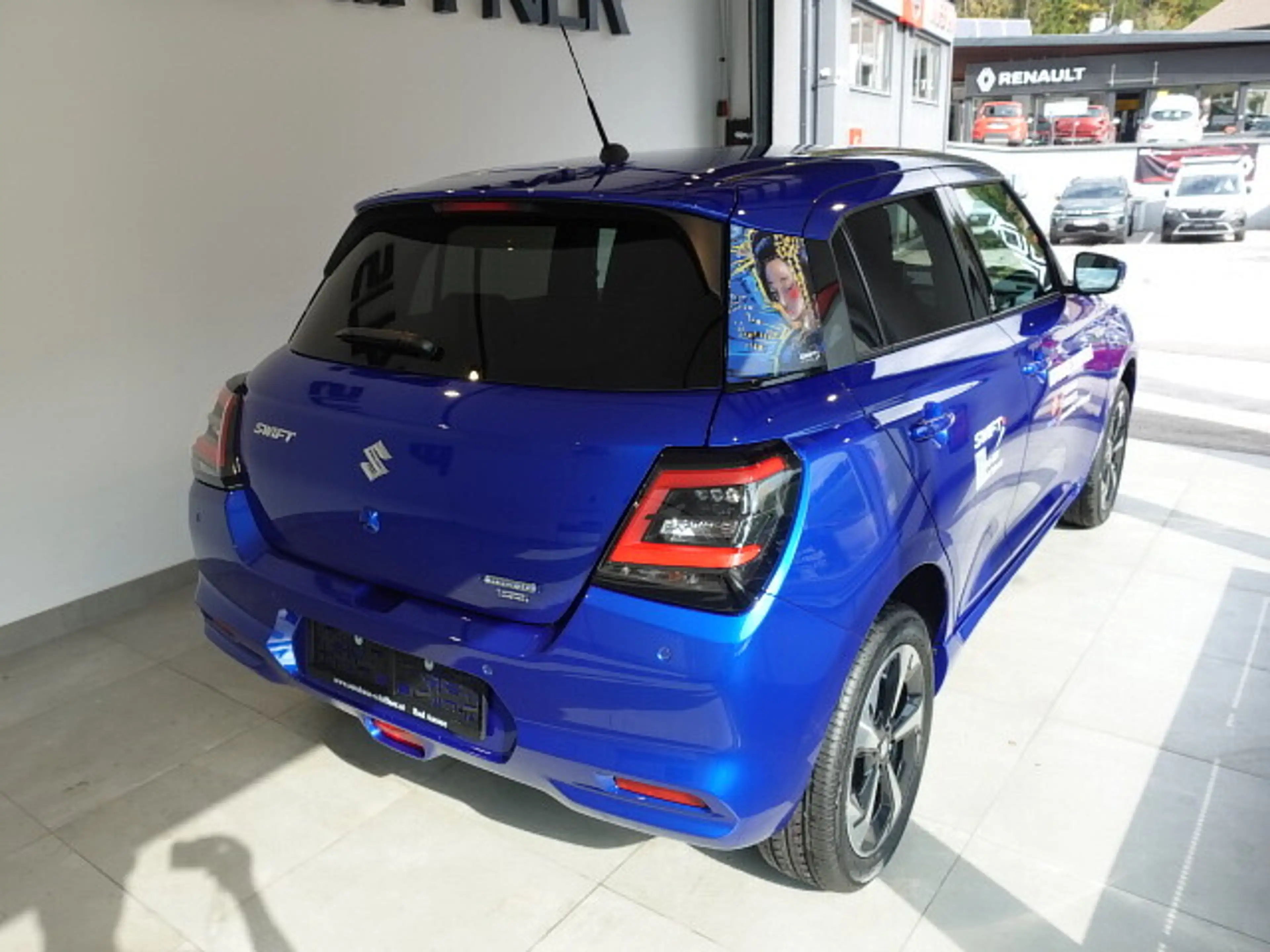 Suzuki Swift 1,2 Hybrid Allgrip Flash — photo 6
