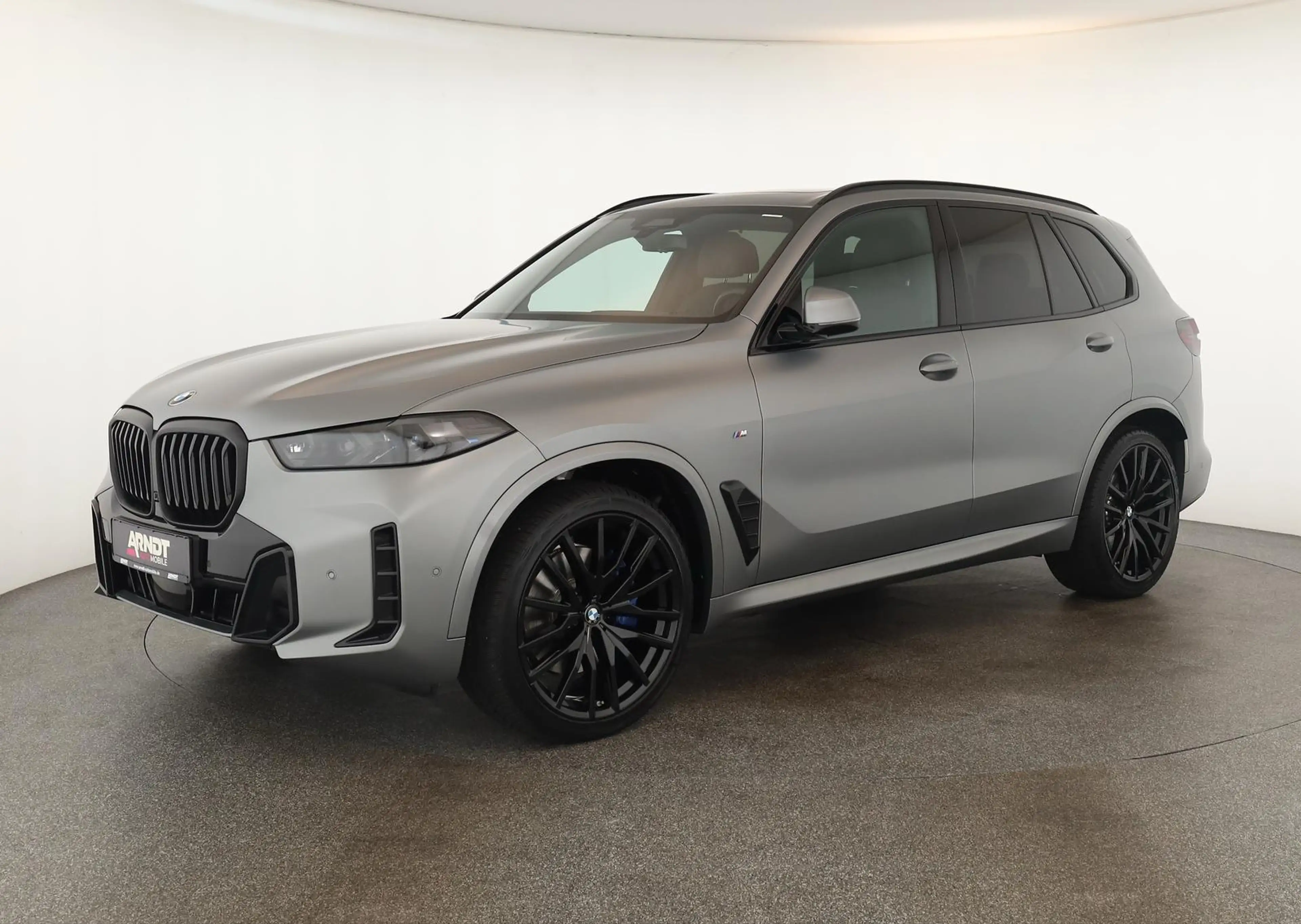 BMW X5 xDrive40d M Sport Pro 7S Pano 360 Air 22" AHK — photo 2