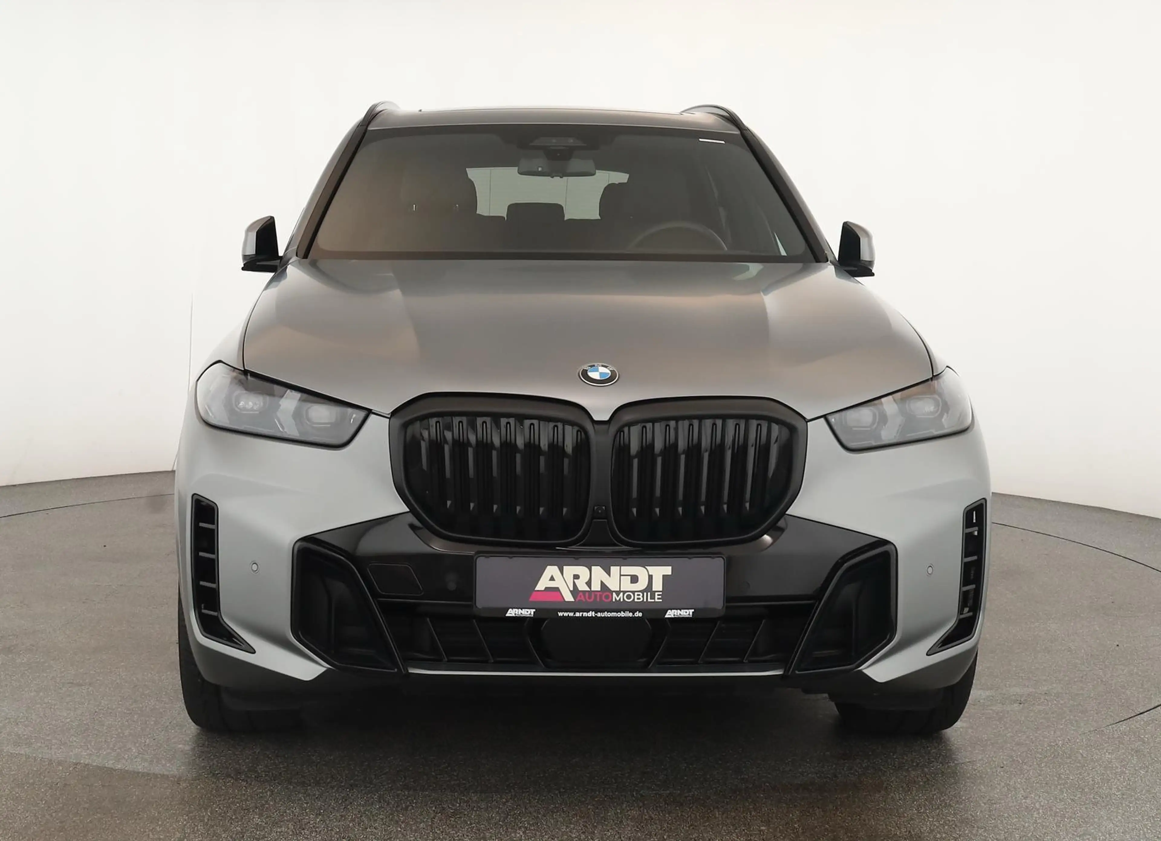 BMW X5 xDrive40d M Sport Pro 7S Pano 360 Air 22" AHK — photo 3