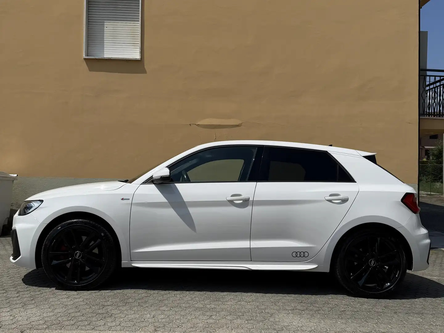 Audi A1 Sportback 40 2.0 tfsi S Line Edition s-tronic Bianco - 2