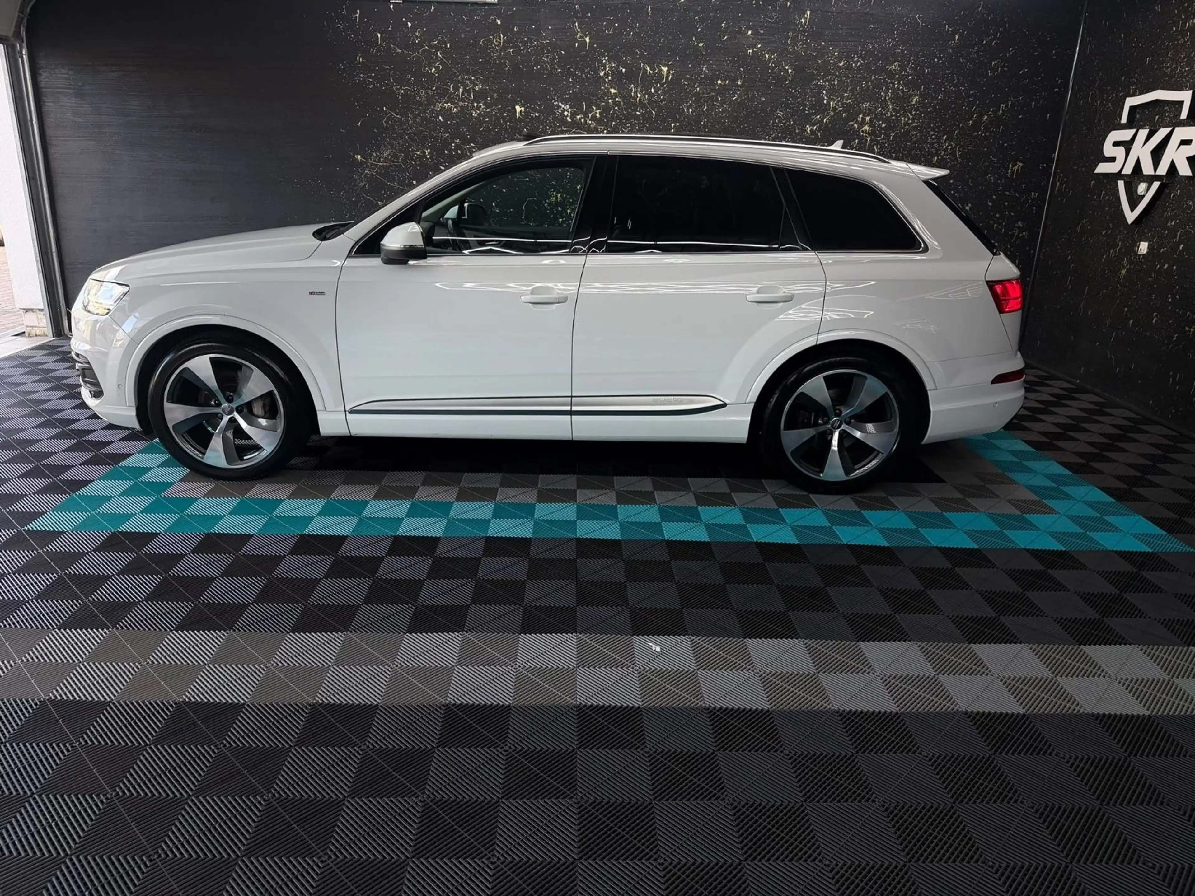Audi Q7 3.0 TDI quattro/S-LINE/AHK/RFK/STANDHZ/PANO — photo 5